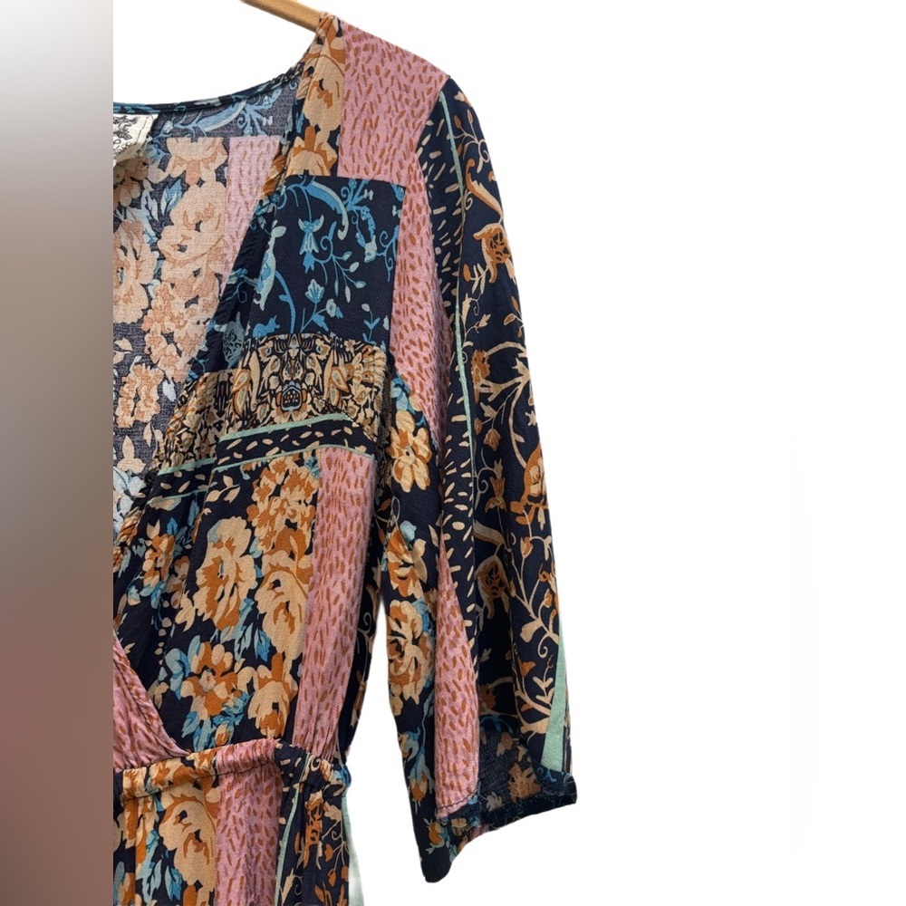 JAASE Floral patterned Long pant and 3/4 sleeve Jumpsuit with v neck and tassels - Picture 5 of 11